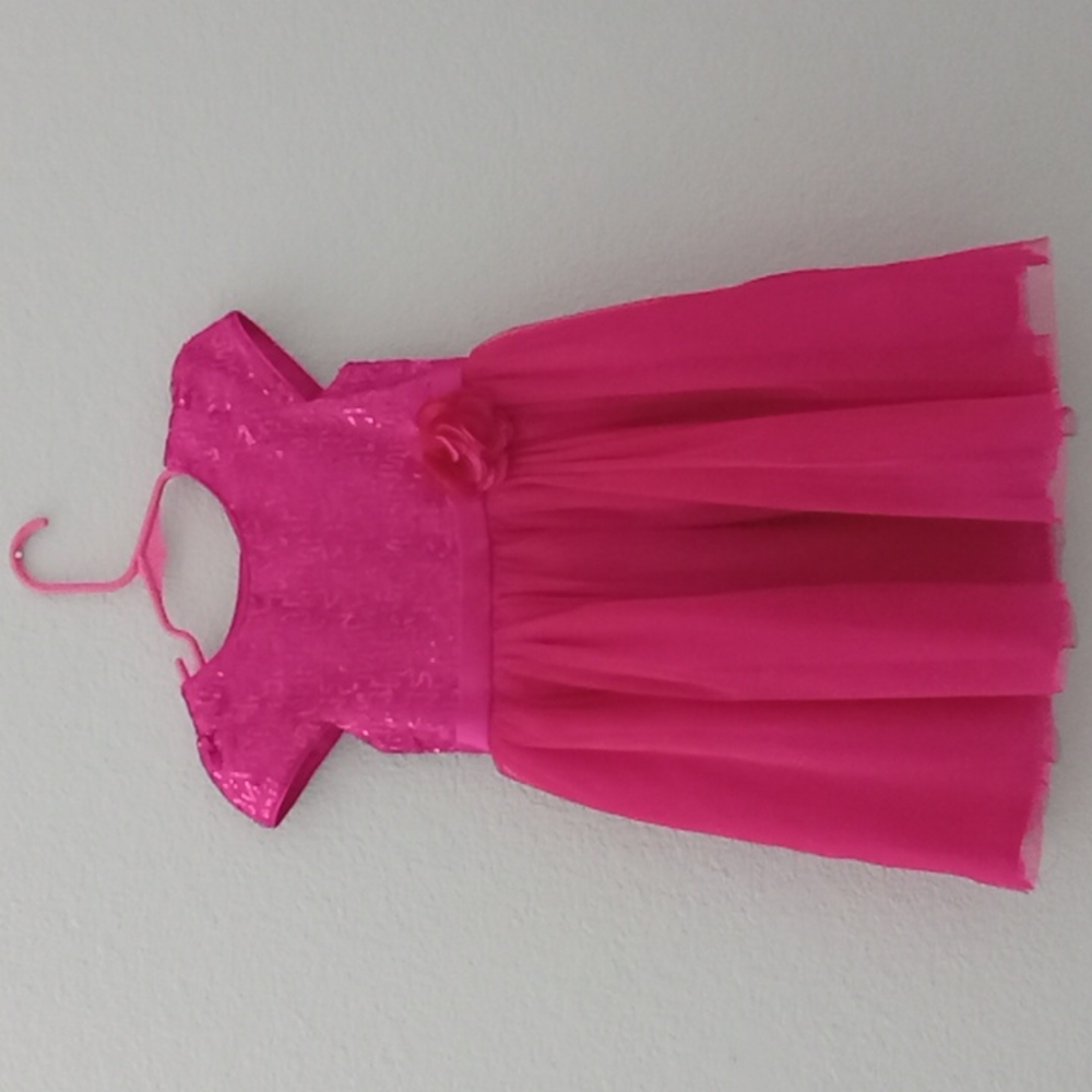 Youngland Fuchsia dress